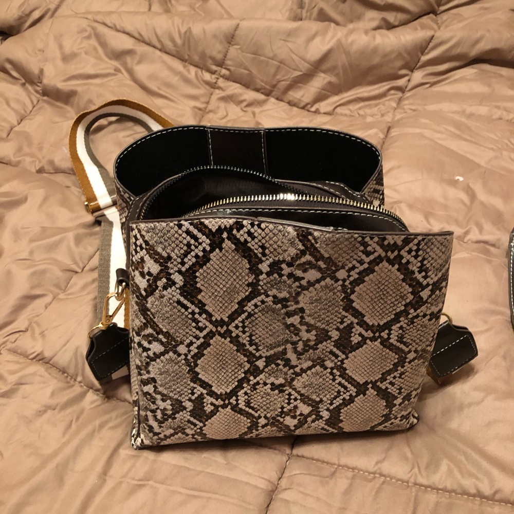 Crossbody snakeskin look bag